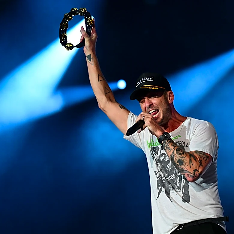 OneRepublic to play Bills halftime show. Why every fan gets a light-up bracelet