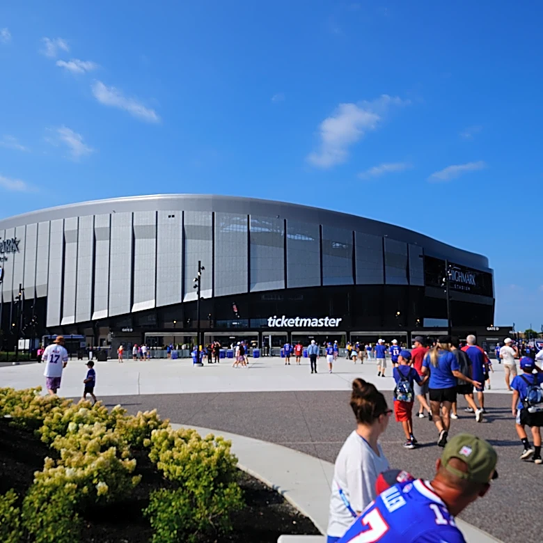 Bills vs Lions updates, how to watch for historic first game in new stadium