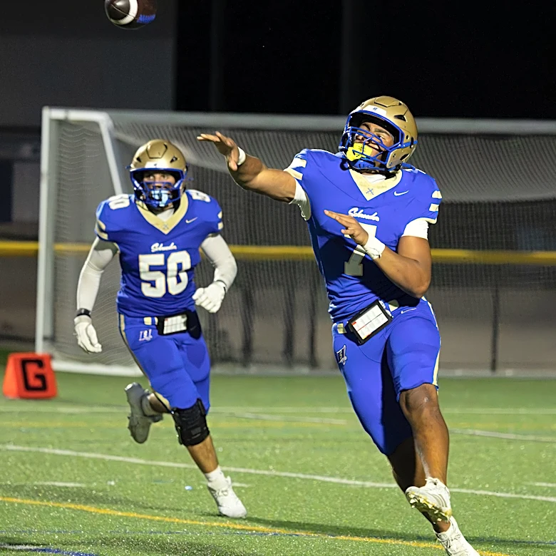 Webster Schroeder shuts out Penfield as Kalin Watkins accounts for 3 TDs