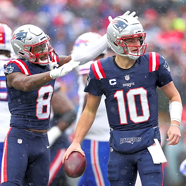 Bills vs Patriots prediction, key matchups in AFC East clash