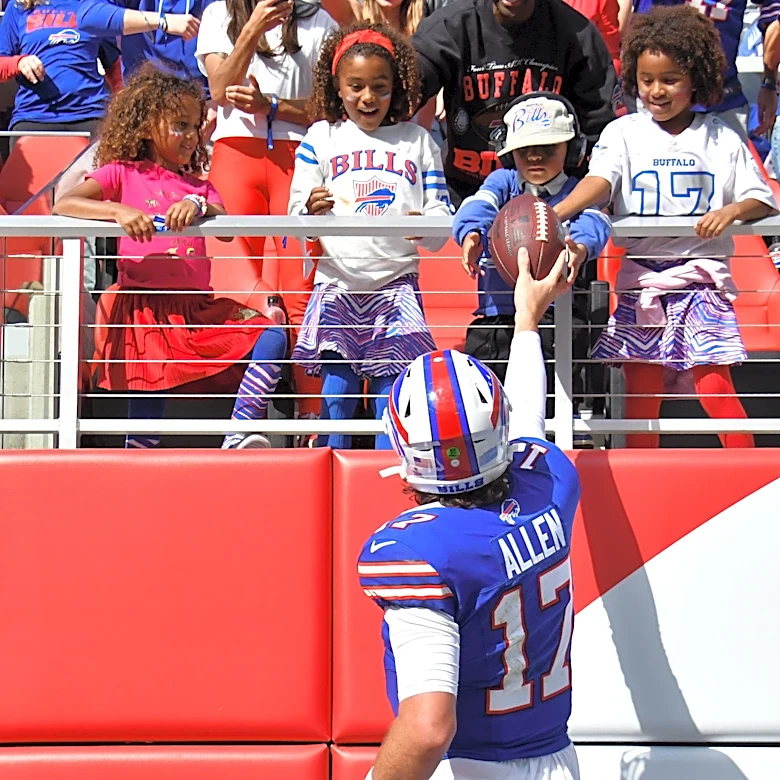 8 stats from Bills' costly loss: Keon Coleman breaks out, offense hits season lows