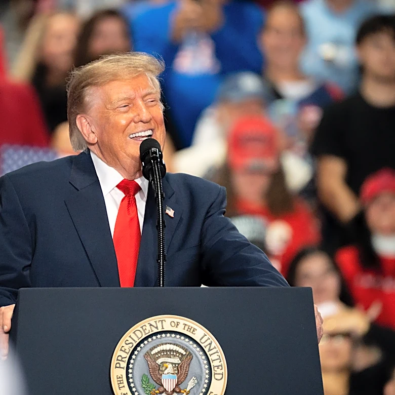 Inside President Donald Trump's rally in Syracuse, New York