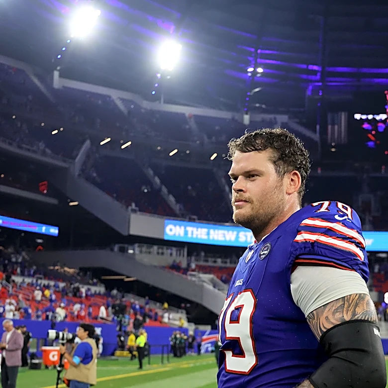 Spencer Brown injury update: Bills right tackle leaves game vs. Rams