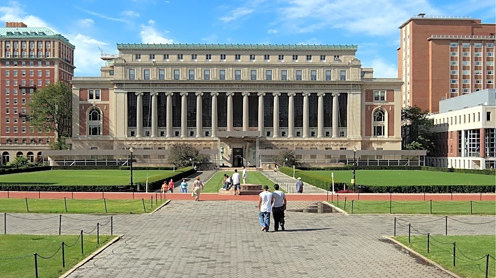 5 New York colleges rank among America's top 50. See the list