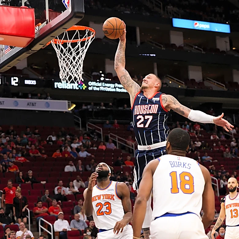 Former Houston Rockets center signs new EuroLeague deal
