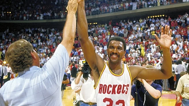 Houston Rockets jersey history No. 33 - Robert Reid (1977-80)