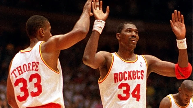 Houston Rockets jersey history No. 33 - Otis Thorpe (1988-95)