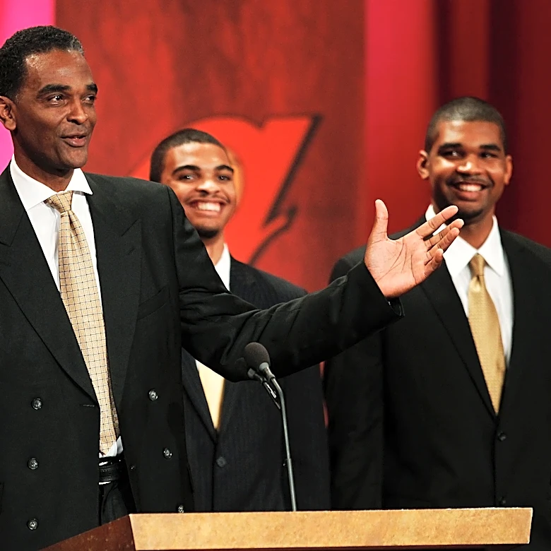 Houston Rockets Hall of Famer raves about star forward Kevin Durant