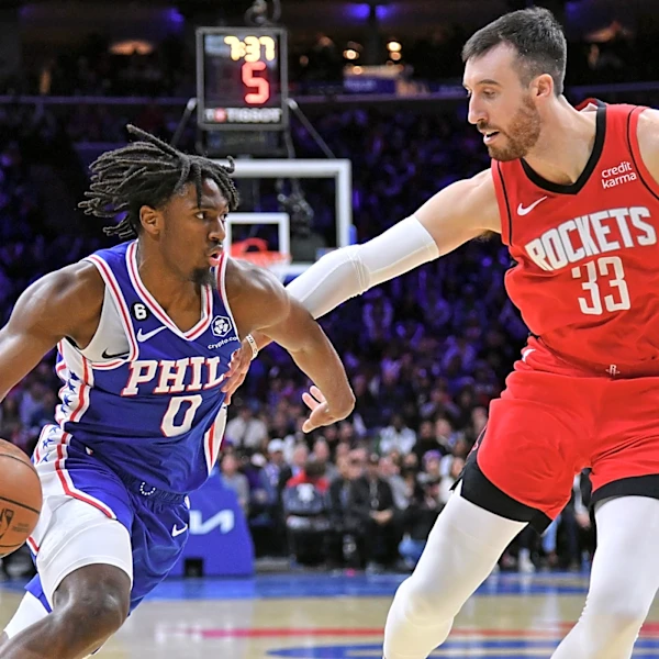 Houston Rockets jersey history No. 33 - Frank Kaminsky (2023-24)