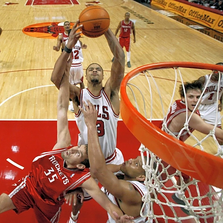 Houston Rockets jersey history No. 35 - Scott Padgett (2003-06)