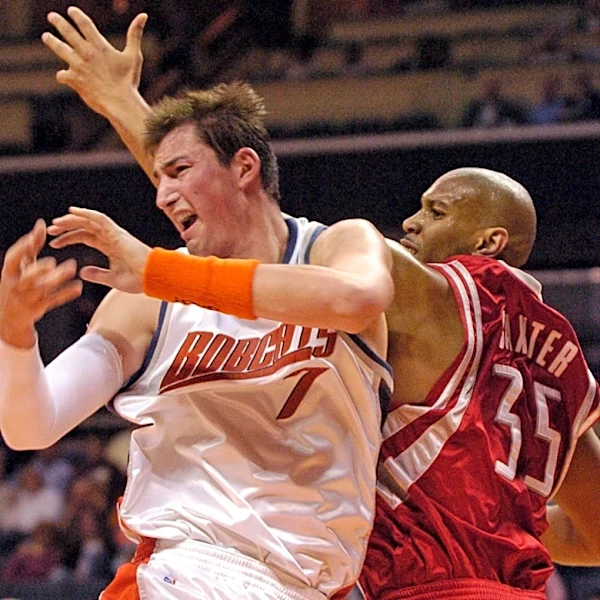 Houston Rockets jersey history No. 35 - Lonny Baxter (2005-06)