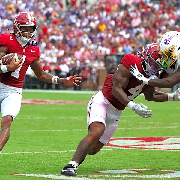 Where Alabama sits in national title odds after win vs. East Carolina