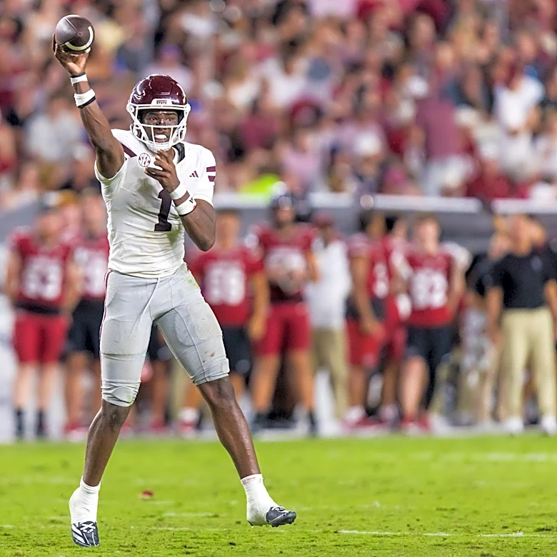 ESPN predicts the winner of Alabama football vs. South Carolina