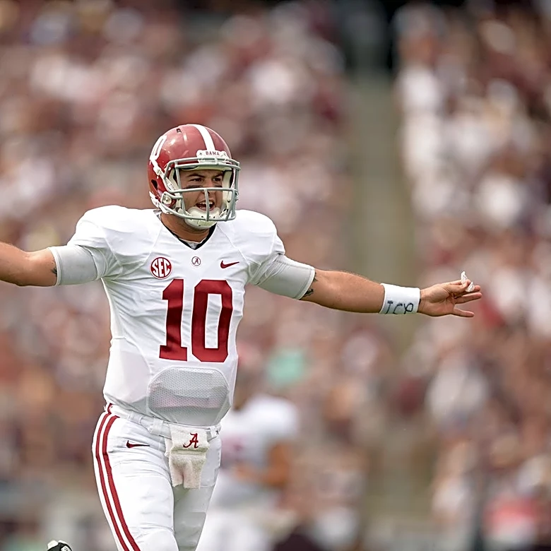 Former Alabama quarterback named head coach of new UFL team
