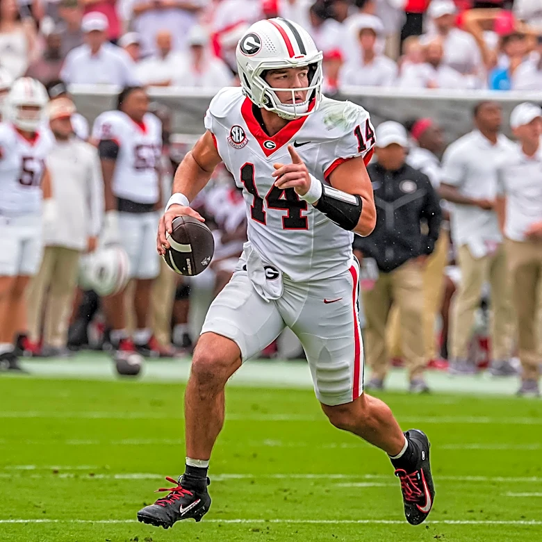 Elite quarterback among Bulldogs to know vs. Georgia in Week 6