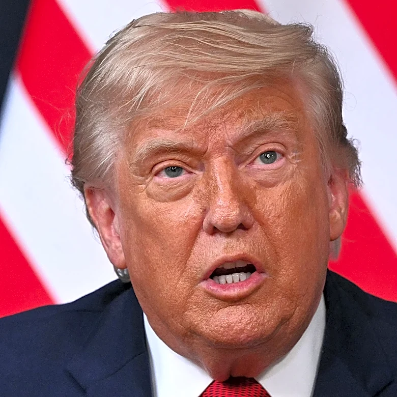 Trump Zeroes in on Iran Peace Deal With Threat to ‘Drop Bombs on Their Head’