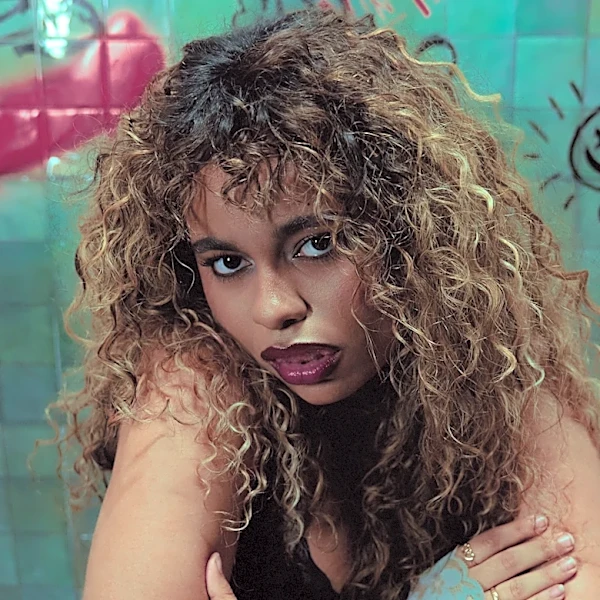 Bella Kay to Unleash ‘My Reckless Abandon’ Debut Album This Summer
