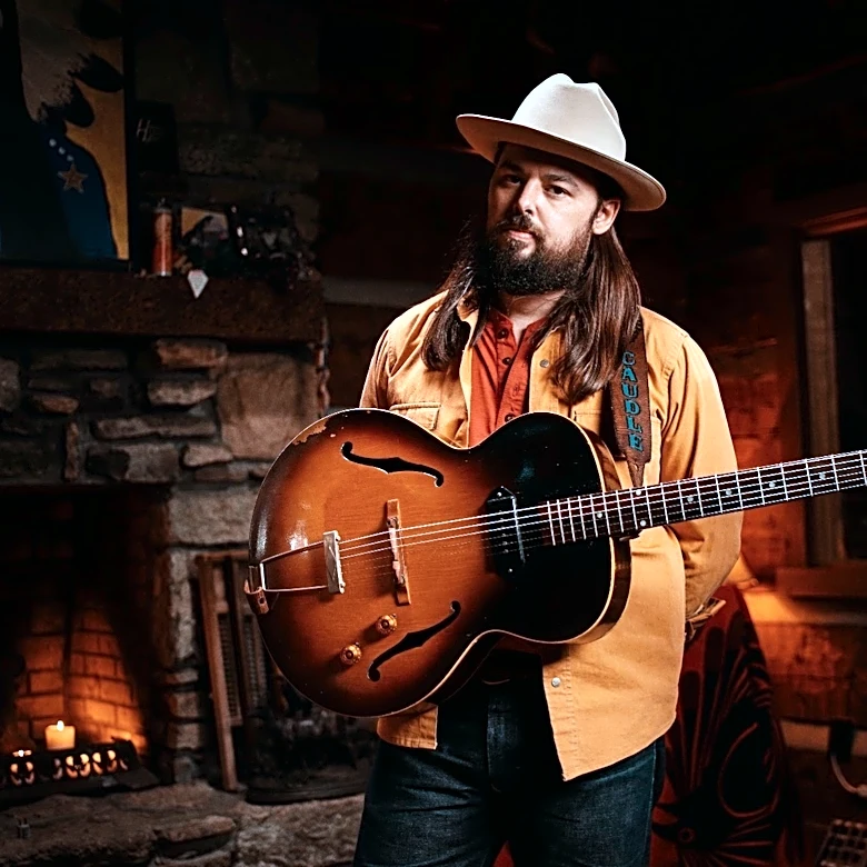 Caleb Caudle Tackles the ‘Chaos of the World’ As an Indie Singer-Songwriter on New Album