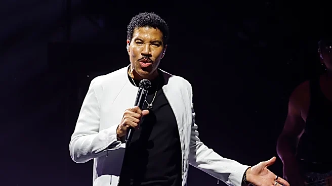 Lionel Richie Postpones Concerts Following Doctors’ Advice
