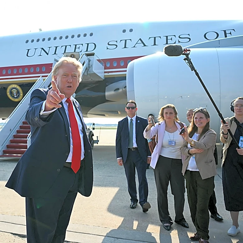 Trump’s Annual Earnings Skyrocketed to $2.2 Billion in 2025 … for Some Reason