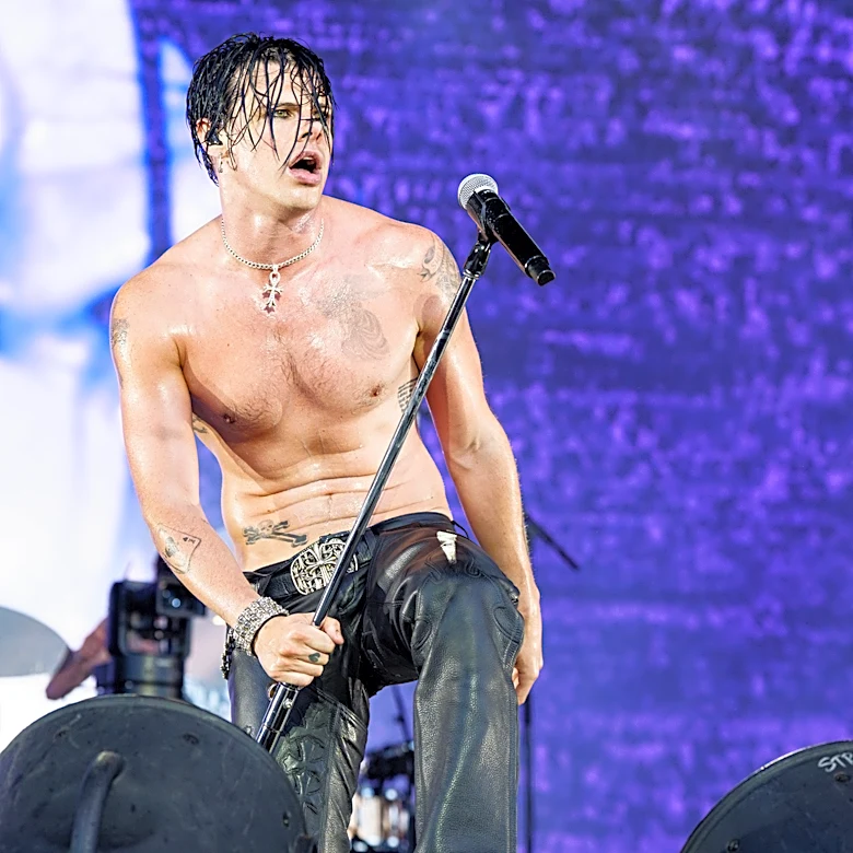 Yungblud Receives Support From SZA, Alyssa Milano, More After Opening Up About ‘Industry Plant’ Discourse