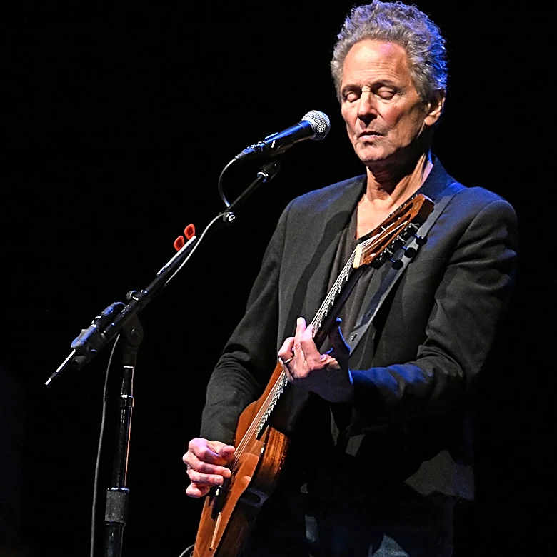 Lindsey Buckingham’s Alleged Stalker to Undergo Mental Health Exam, Criminal Case Suspended
