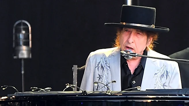 Bob Dylan’s Revolving Door of Touring Guitarists Welcomes Another New Addition
