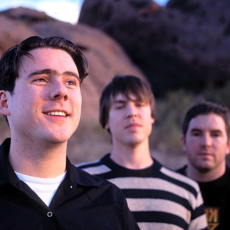 25 Years of ‘Bleed American’ and ‘The Middle’: Jimmy Eat World Look Back