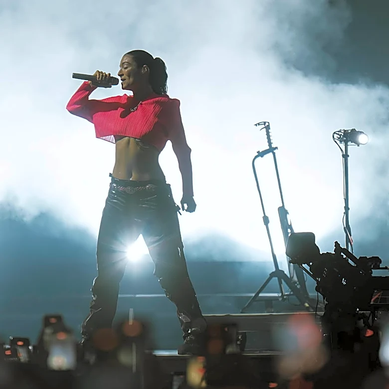 Lorde Brings Out Charli XCX, Takes Headlining Victory Lap at Lollapalooza 2026