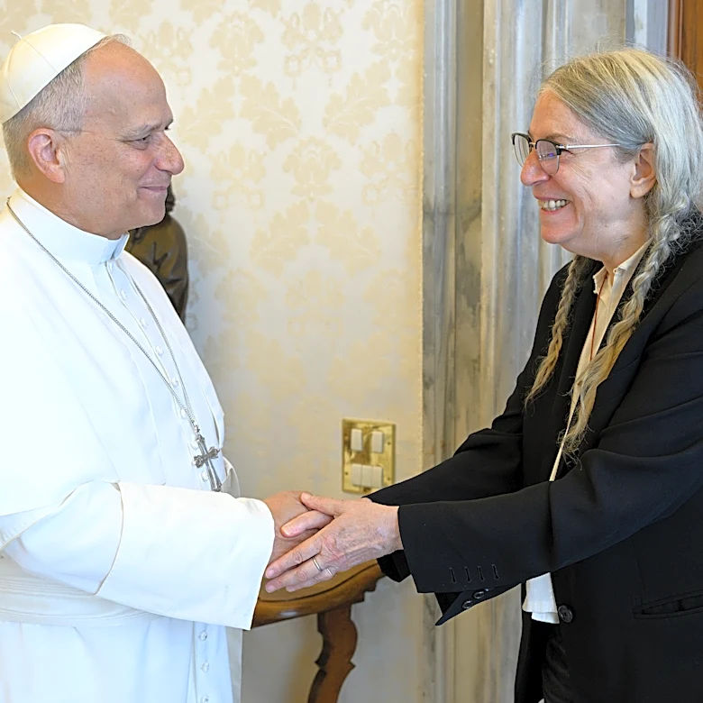 Patti Smith Meets Pope Leo XIV: ‘A Moment That Shall Forever Produce a Smile’