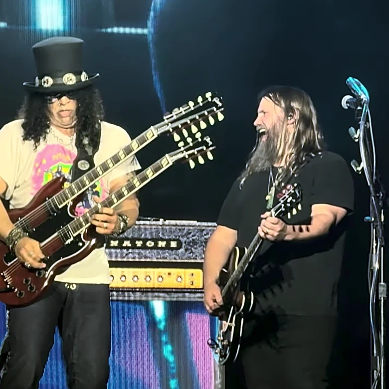 See Chris Stapleton Join Guns N’ Roses for ‘Knockin’ on Heaven’s Door’ in Toronto