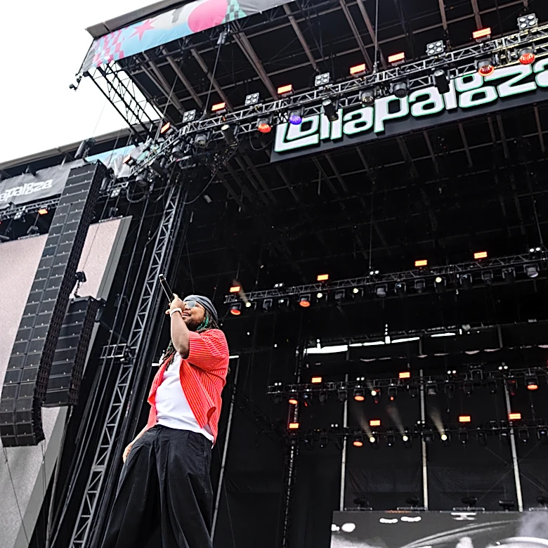 Leon Thomas Talks Mentors, Redefining R&B, and the Importance of Community
