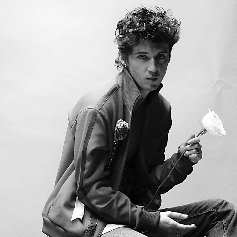 Troye Sivan Drops ‘She’s The Best,’ Featuring Secret Charli XCX Cameo