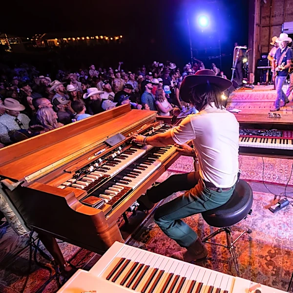 Silverada, a Honky-Tonk Band, Did the Unthinkable: Trading Pedal Steel for Keys. It’s Working