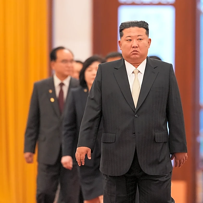 Trump Scales Back Military Exercises to Please Kim Jong Un