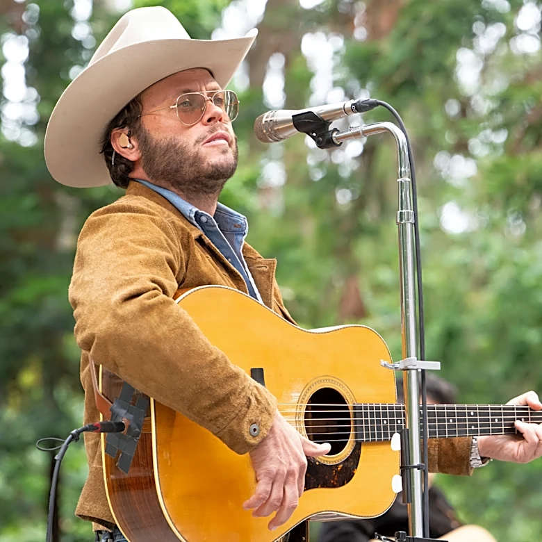 Charley Crockett Is Still Mad About Twin Temple, Says He ‘Lost Respect’ for Jack White