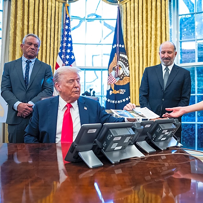 Natalie Harps’ Gushing Letters to Trump Paint a Disturbing Portrait of Their Dynamic