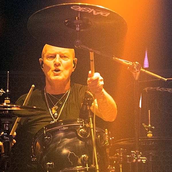 Former AC/DC Drummer Chris Slade Announces Retirement