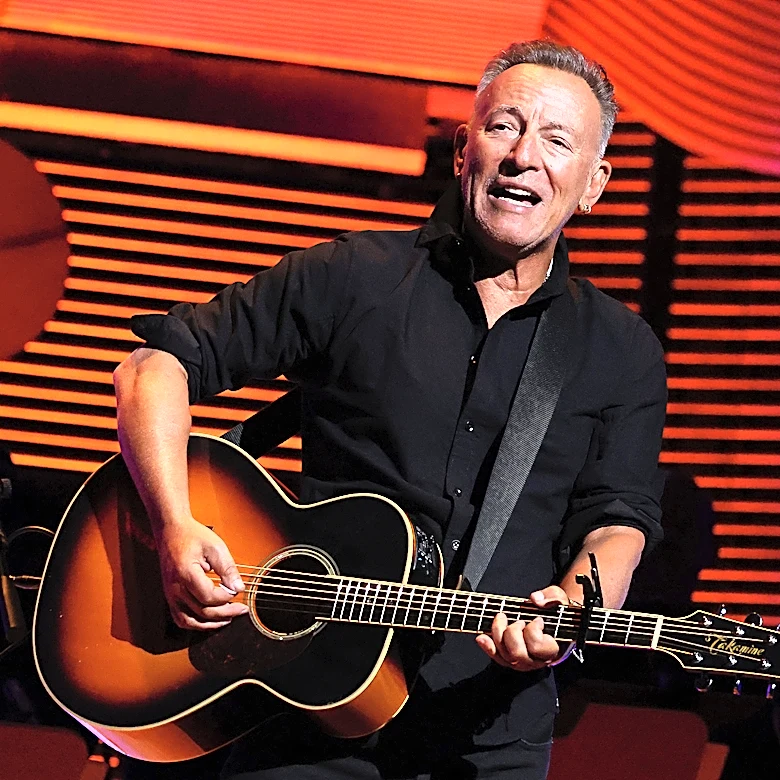 Bruce Springsteen, Jon Stewart to Perform at Stand Up For Heroes 20th Anniversary Event