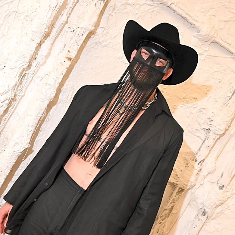 Orville Peck Remembers Dolly Parton During Emotional Appearance in London