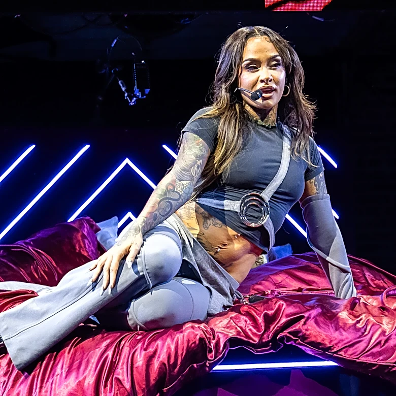 Kehlani Pauses Tour Due to Health Concerns: ‘In So Much Pain’