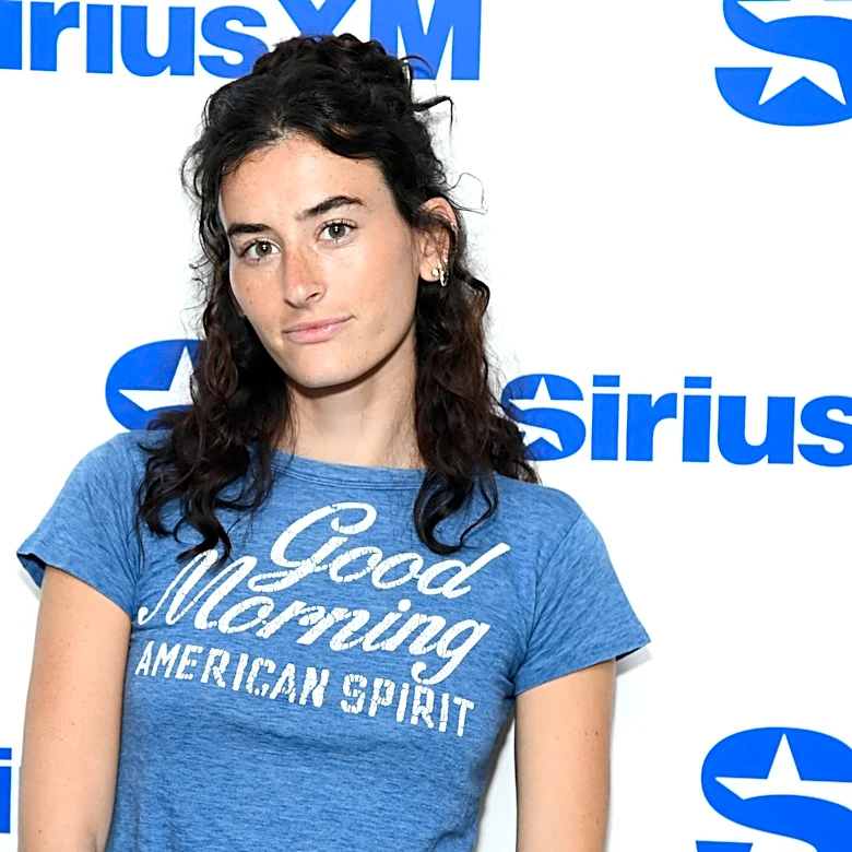 Stella Lefty Interpolates the Chicks’ ‘There‘s Your Trouble’ on New Album