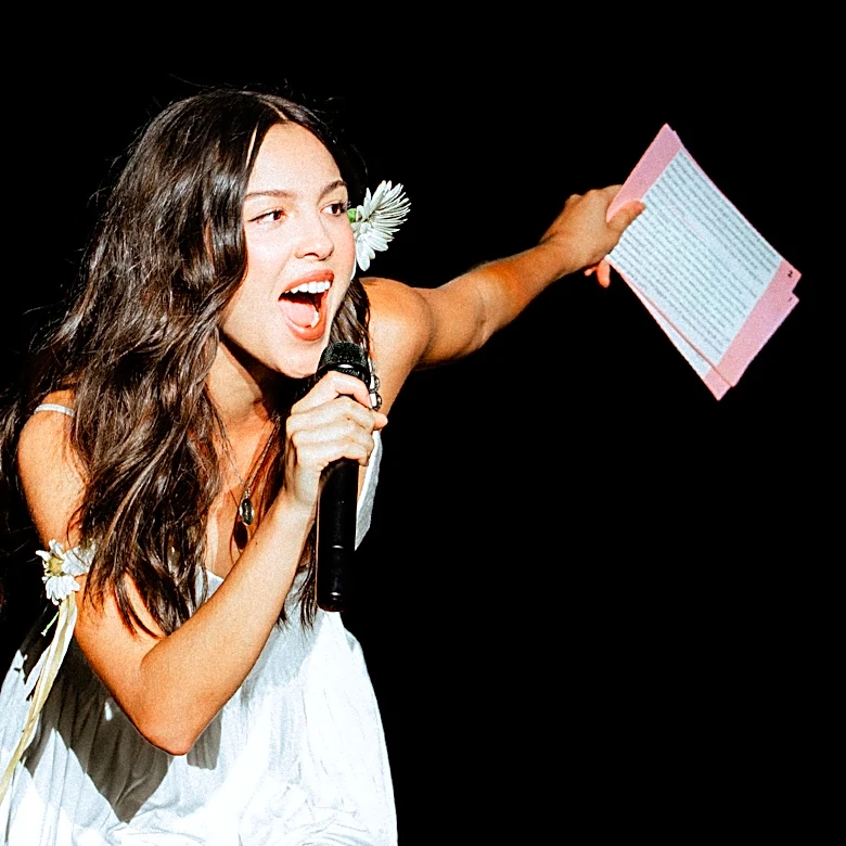 Olivia Rodrigo’s Daisy Chain Fields Festival: See The Best Photos