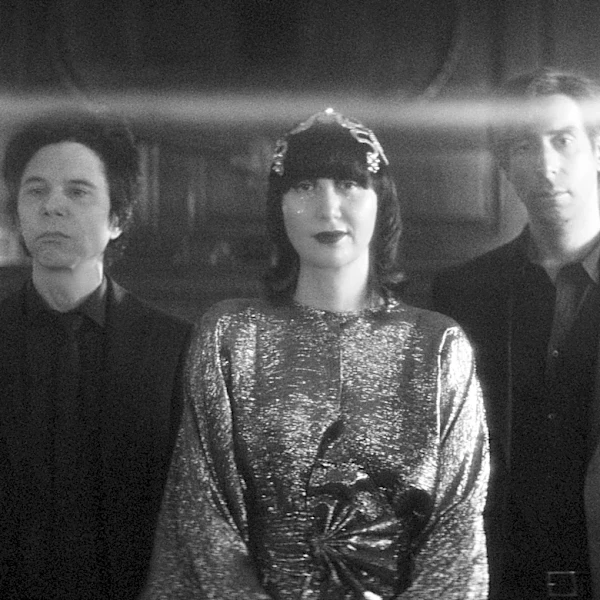 Yeah Yeah Yeahs Unveil Live Album Recorded at London’s Royal Albert Hall