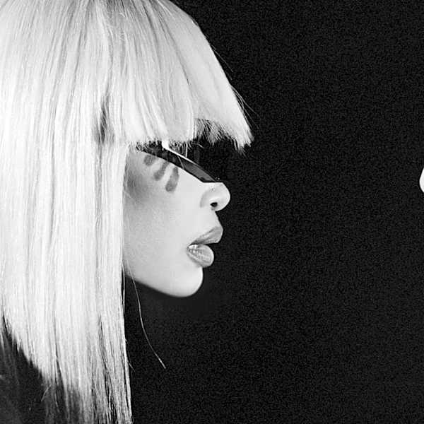 Erykah Badu and the Alchemist Want You To Live in the Moment ‘Before the World Blows’
