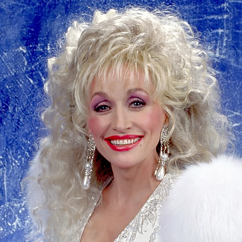Women Spend Our Lives Being Looked At. Dolly Parton Refocused the Gaze