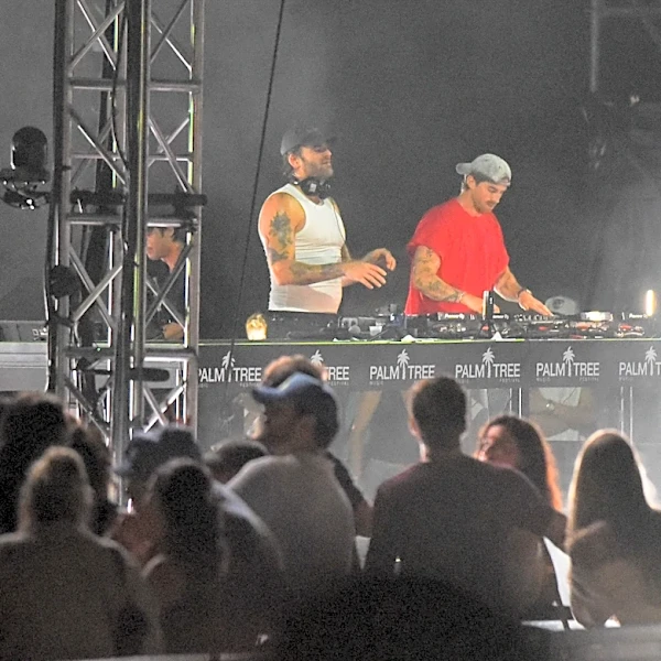 14 People Hospitalized During the Chainsmokers’ Concert in San Jose