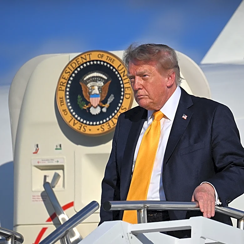 Donald Trump Spent the Weekend Cosplaying as a Supervillain on Truth Social