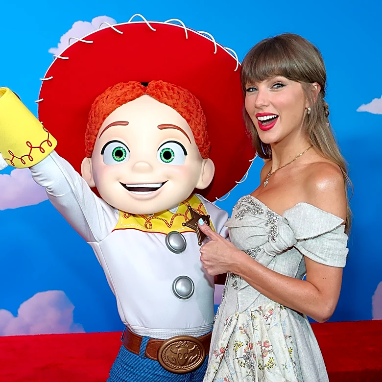 Taylor Swift Earns First CMA Awards Nomination in Four Years for ‘I Knew It, I Knew You’