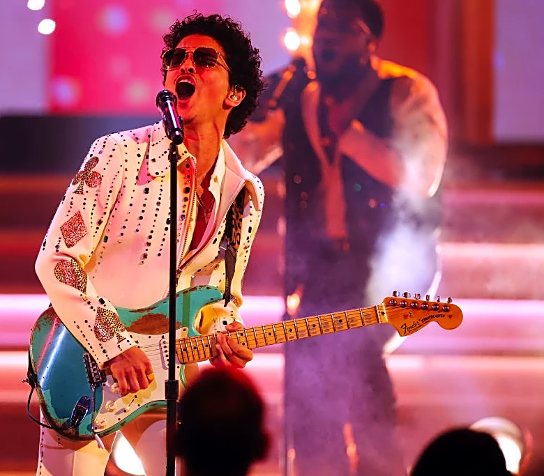Where to Buy Last-Minute Tickets to Bruno Mars’ The Romantic Tour